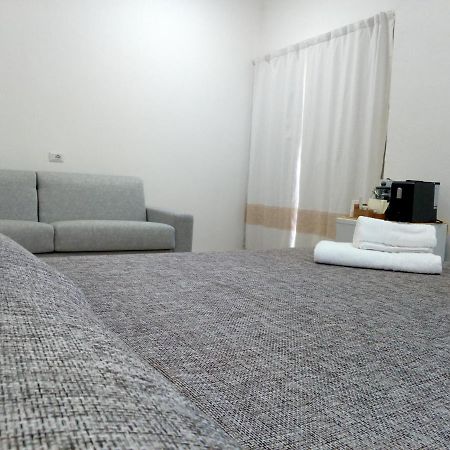 Flamingo Guest House- Rooms Olbia Exterior photo