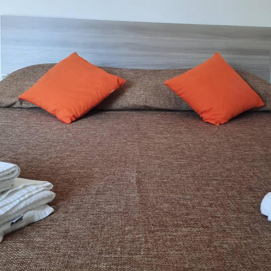Flamingo Guest House- Rooms Olbia Exterior photo